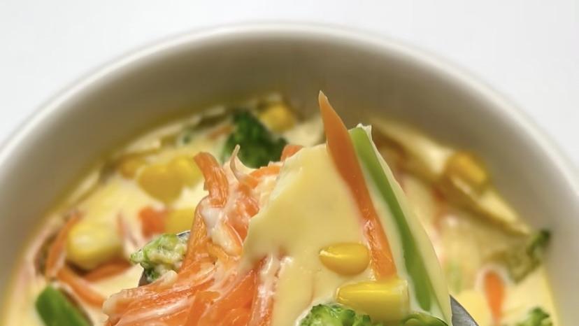 减脂期也能大口吃！三鲜蒸蛋，嫩滑鲜香，低卡高蛋白，15分钟搞定！