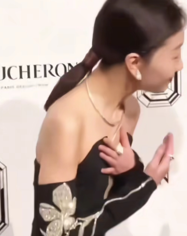 好多女生说看见周冬雨自己自信多了