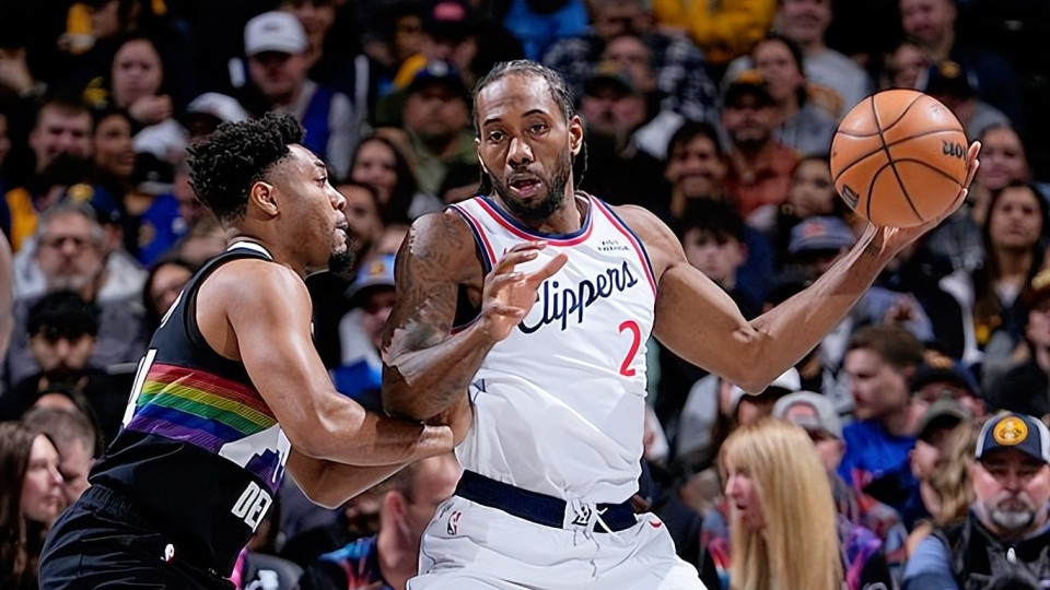 哈登小卡空砍46分，内线被约基奇打穿，体系短板再被放大