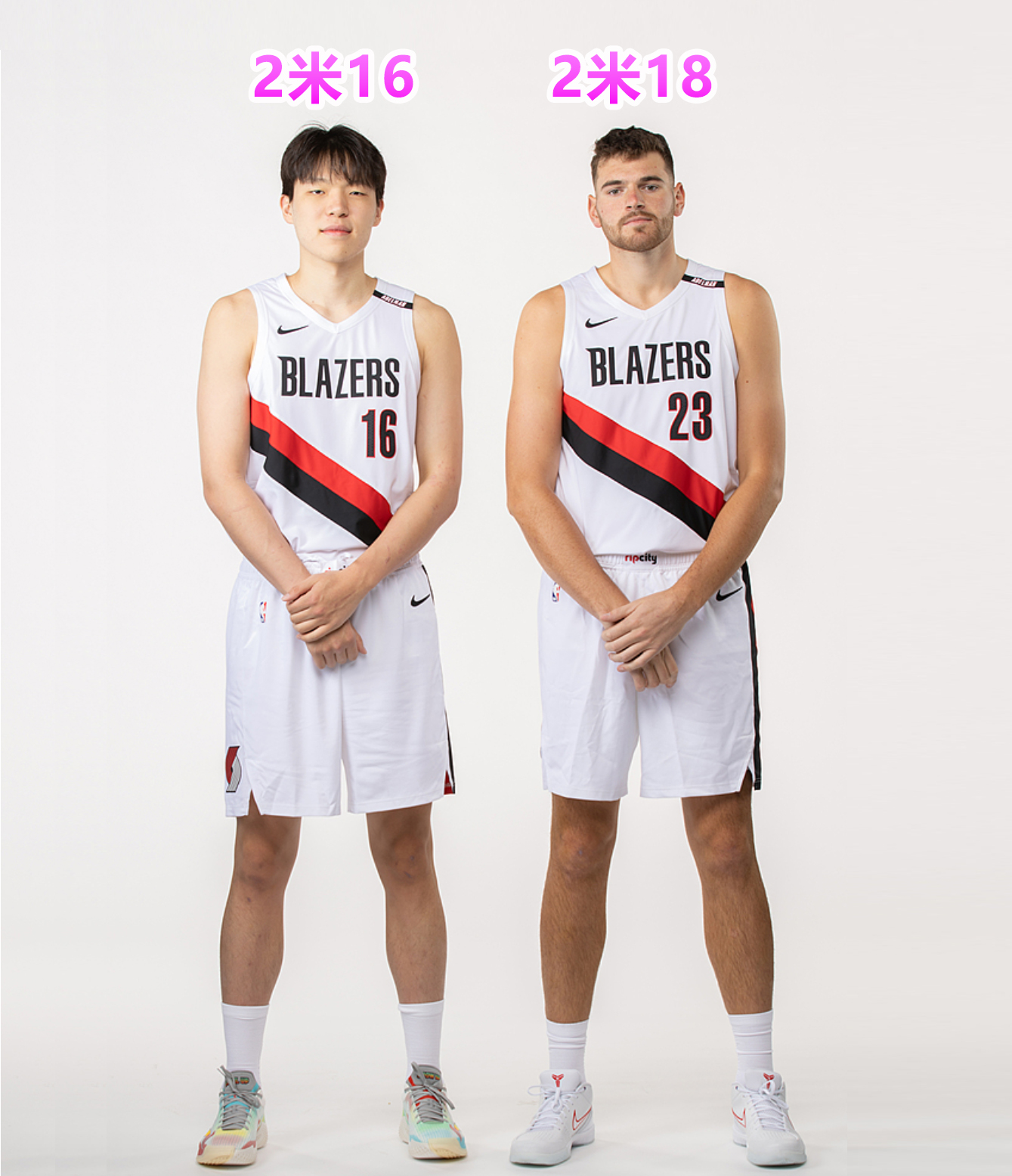2米16的杨瀚森合影2米18的克林根