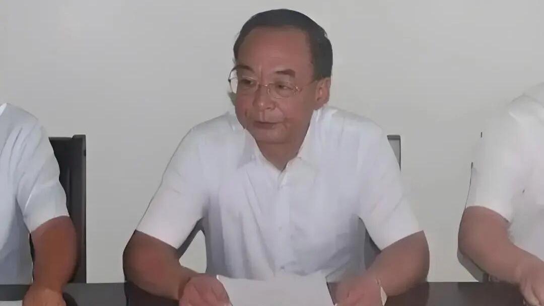 从“违规建房”到“涉嫌严重违纪违法”：盐城市水利局原副局长何玉良的堕落轨迹