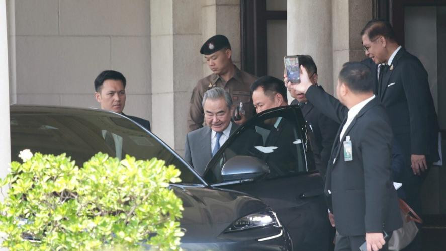 从“总理座驾”到“全球销冠”：比亚迪改写世界汽车格局