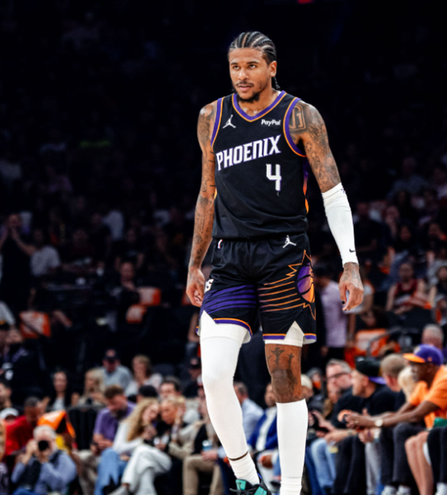 杰伦格林季后赛表现本赛季比上赛季弱在哪里 & 强在哪里
本赛季（2025-202