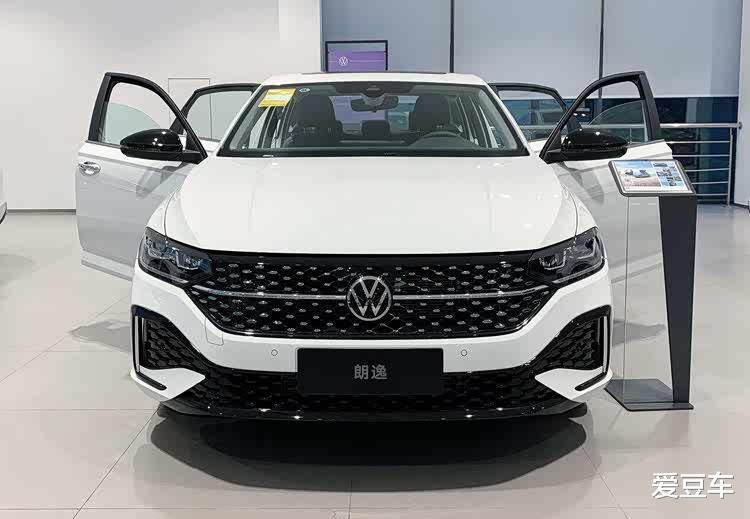 月薪5000买车也不用怂！看看这5款10万级好车