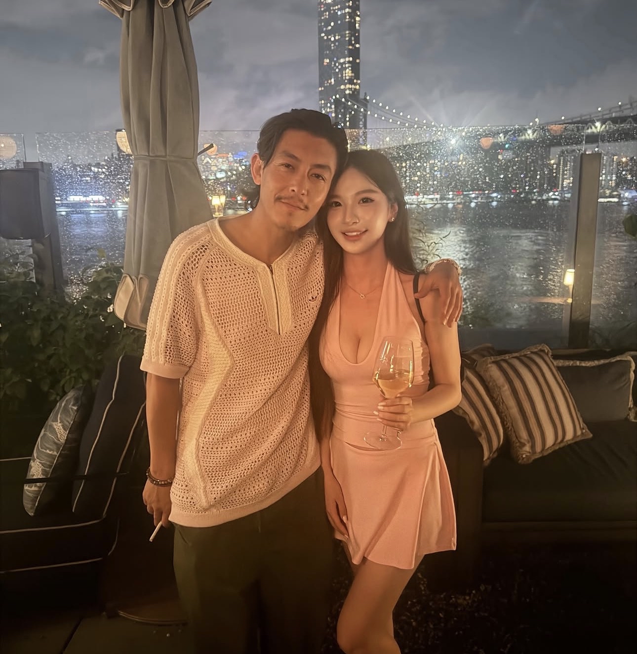陈冠希也不再年轻了，只是那个又痞又灵的劲儿还在