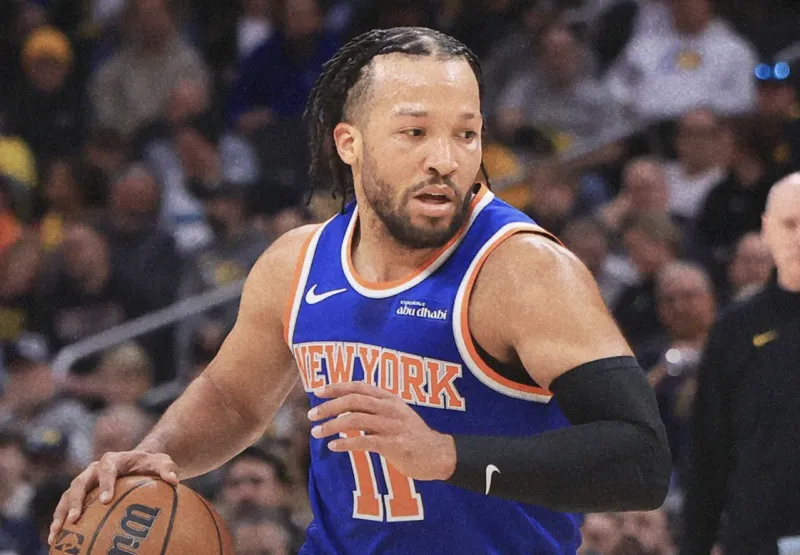NBA常规赛，76人109-119不敌热火。

尼克斯以48胜27负的战绩排名东