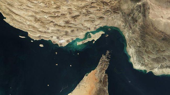 霍尔木兹海峡“断航”：全球能源动脉上的“自杀式”博弈