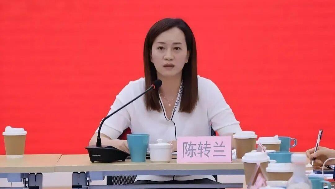 撕开“影子”伪装 斩断利益链条——江阴市水利局原副局长陈转兰被查背后的警示