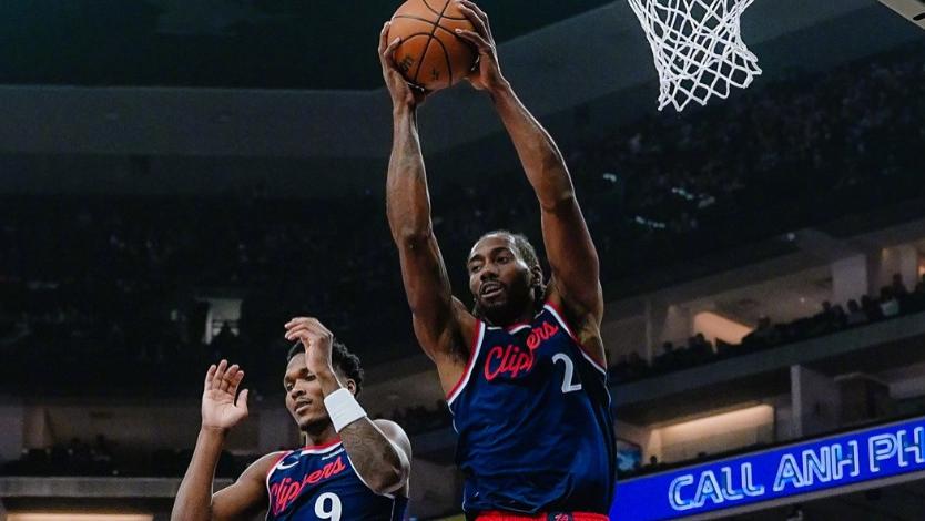 快船29分大胜，重回西部第八！小卡26分6板，泰伦卢变阵帮衬加兰