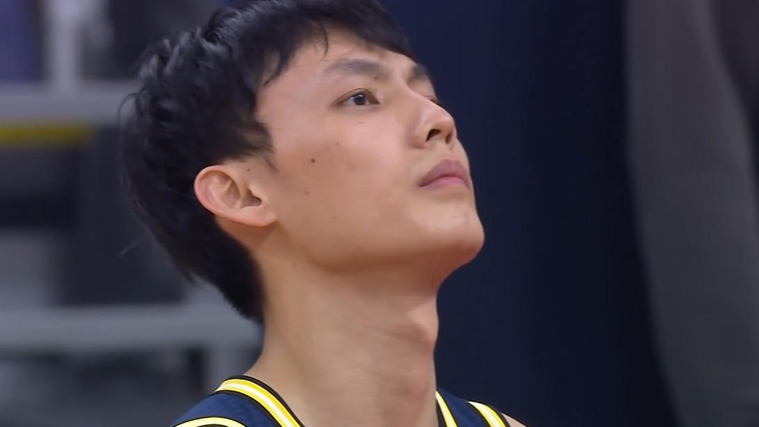 杜锋终于不作妖！9人轮换用活徐杰胡队复仇江苏，5人表现满分张皓嘉开窍