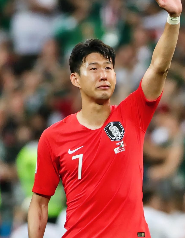 韩国0:1南非，看了直播，几个感受不吐不快：

1、本届世界杯韩国队就是典型的高
