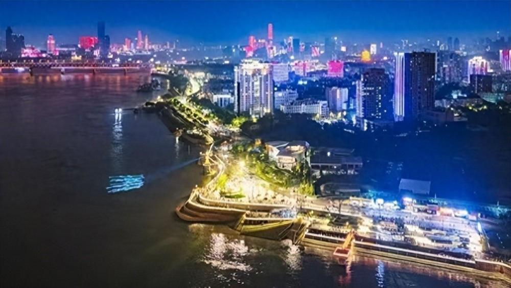 武昌破题：中心城区的“引领力”与“共情力”