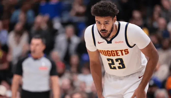 NBA常规赛，掘金以128-112战胜开拓者。赛后，卡梅伦-约翰逊接受了采访。