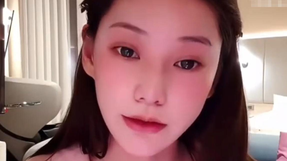 马筱梅直播“双标”引热议：为何拒绝拍小玥儿，却大方晒亲生子？