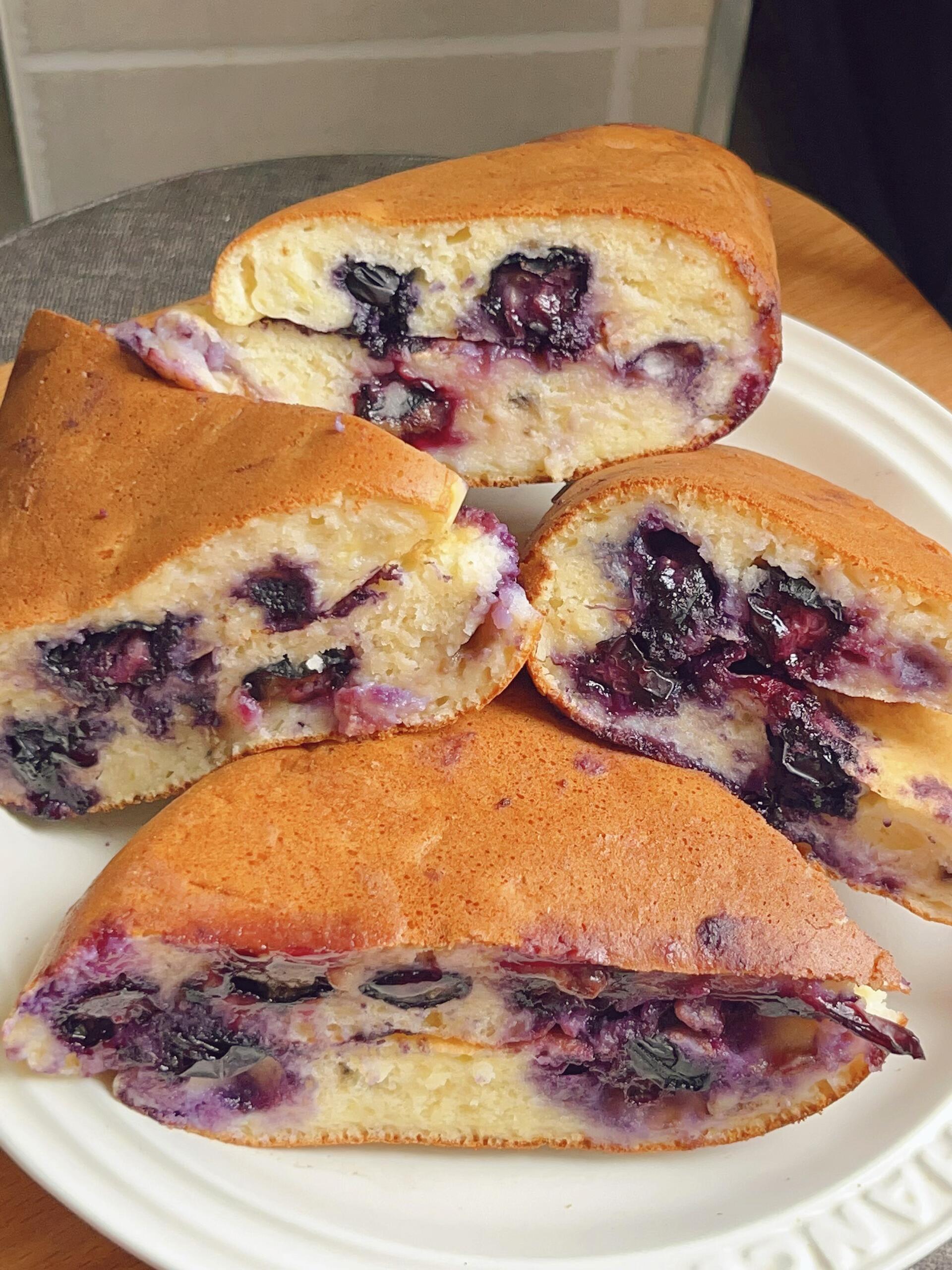 冷藏发酵松饼✨ 无糖无油，松软爆汁巨好做
懒人早餐天花板非它莫属！前一晚花2分钟