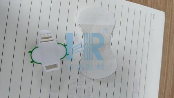 无纺布和PP用什么胶能粘在一起？