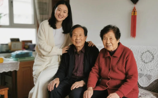 我把父母接到家里养老，第二天公公直接停了8500元房贷：钱都没了，你们自己搞定