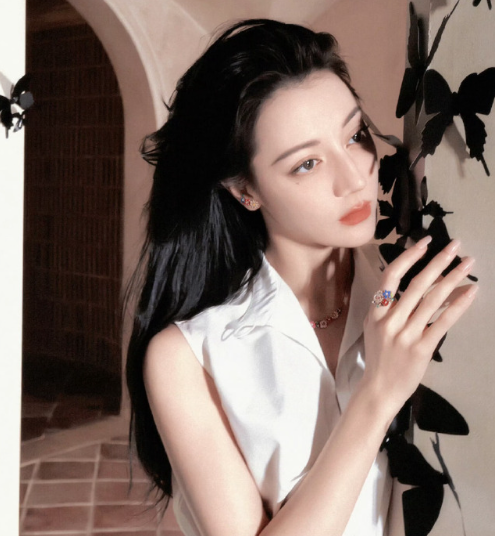 愿你千山暮雪海棠依旧，不为岁月惊扰平添忧愁