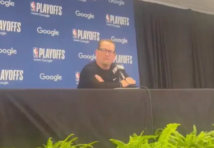 NBA季后赛，76人主帅尼克-纳斯谈到队内新秀 VJ-埃奇库姆生涯首次抢七的表现