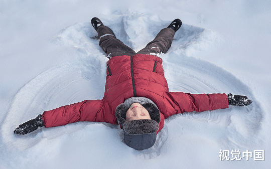 拿了儿子一件羽绒服，我成了全家的罪人