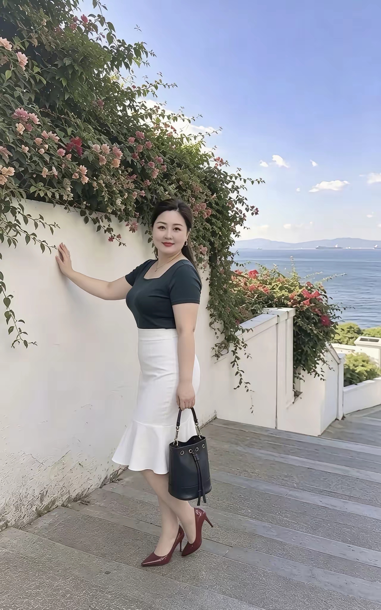 一看就是旺夫的老婆啊。