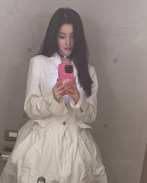 星期三的爱总像一朵小花