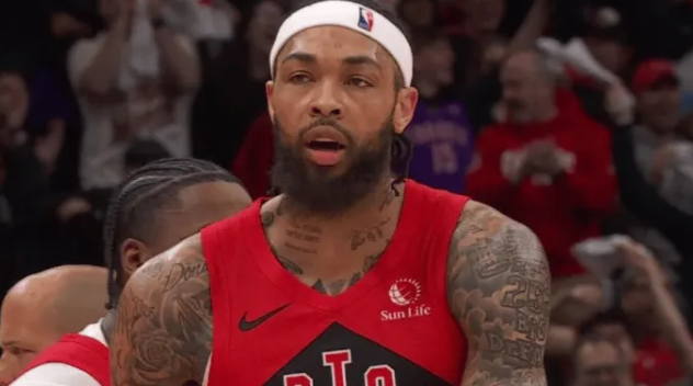 NBA季后赛，猛龙与骑士的比赛正在进行中。
猛龙官方更新伤病情况：
“布兰登-英