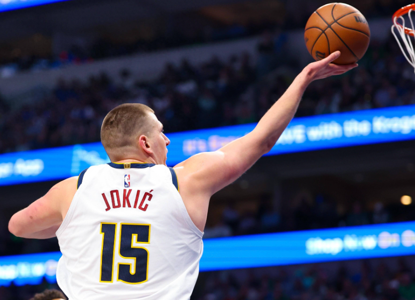 掘金缺一个像格林，多尔特，狄龙，斯图尔特这样的角色。
很多冠军球队都有像格林，多