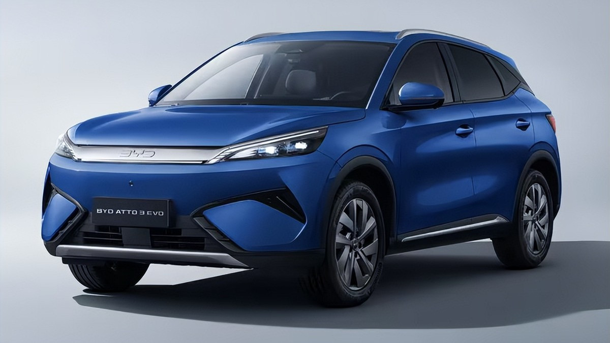 这设计能打90分！新款元PLUS内饰曝光，尺寸动力双升级