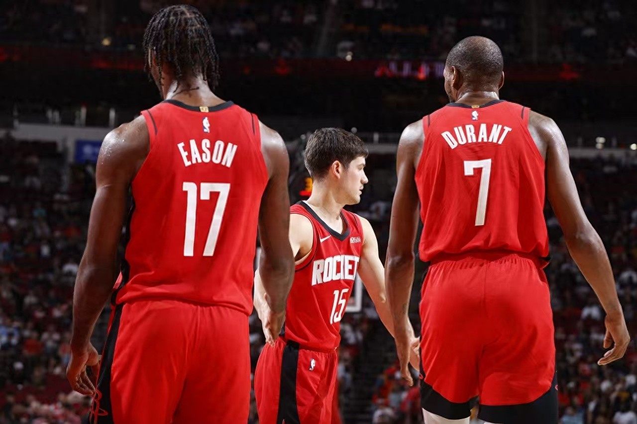 火箭今天到底输在哪了？

杜兰特爆发40分，申京大三双，阿门也稳定发挥，却输摆烂