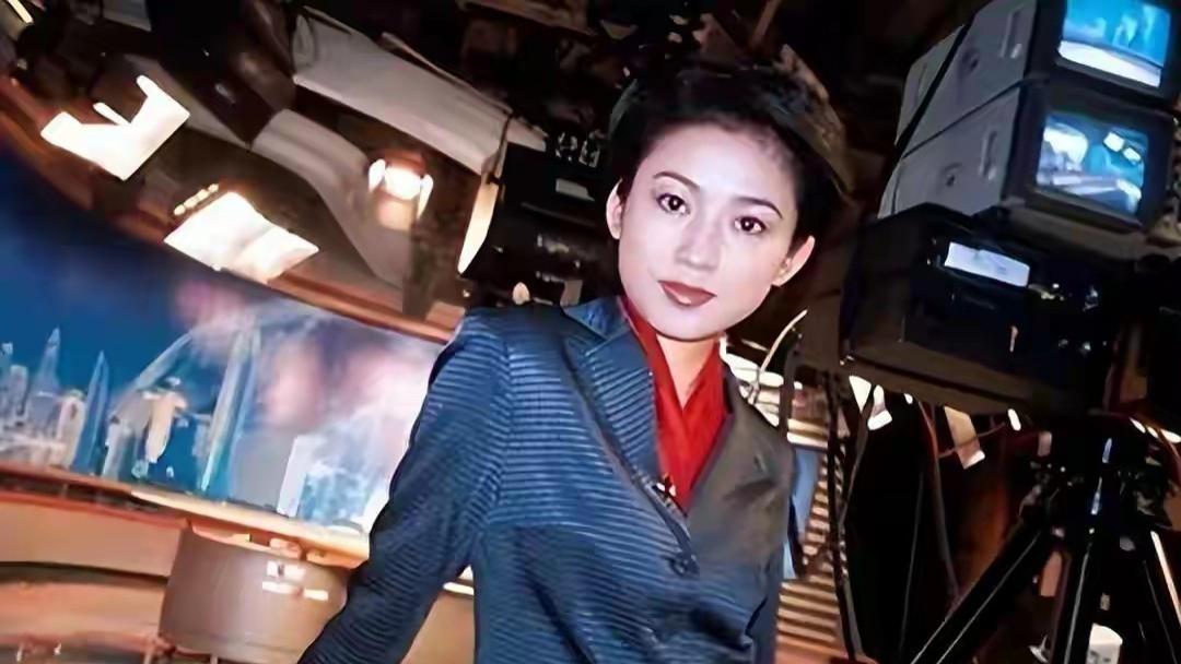 48岁从央视离职的王小丫，如今终于收获幸福