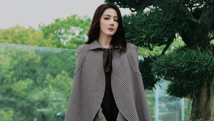 春日正好，迪丽热巴携手DIOR迪奥，演绎优雅新意