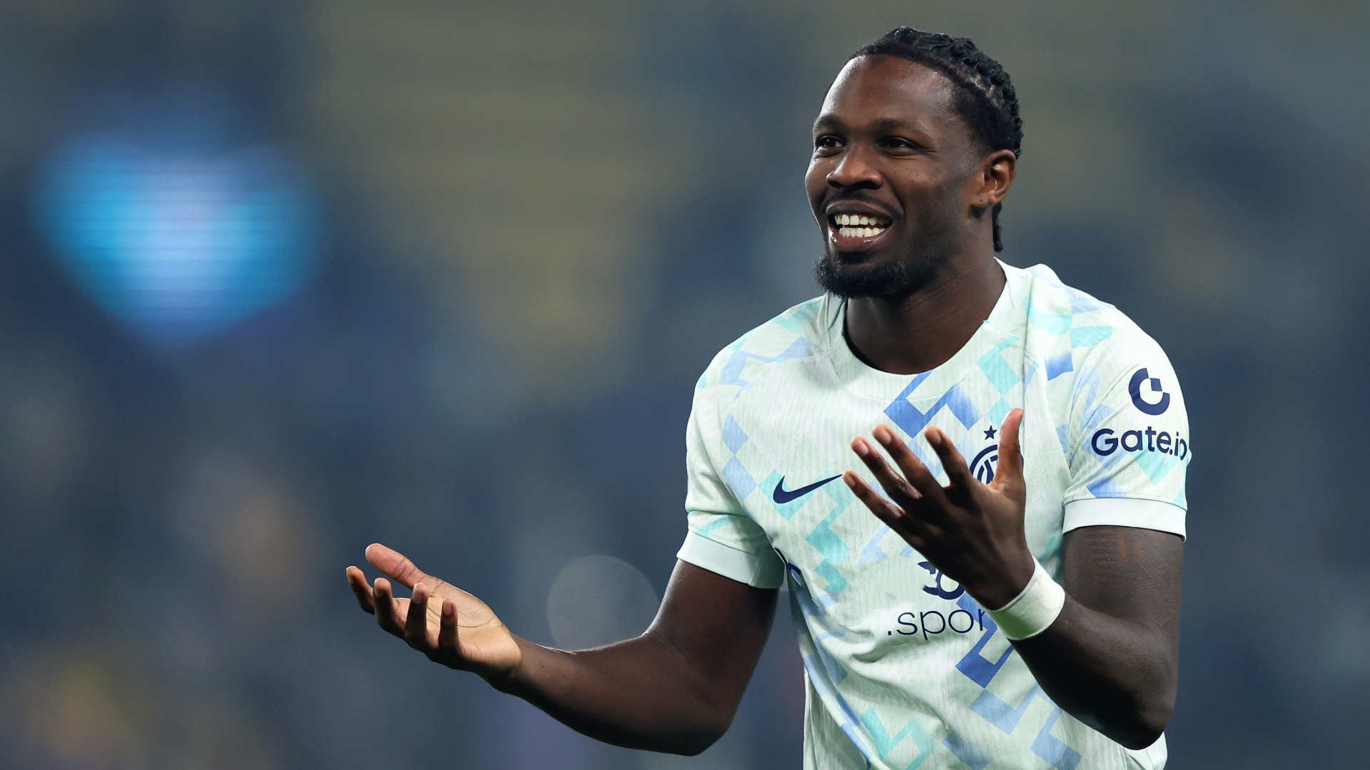 斯基拉透露：图拉姆不再被国米视为非卖品，他可能会在今夏离队。
图拉姆本赛季出战3