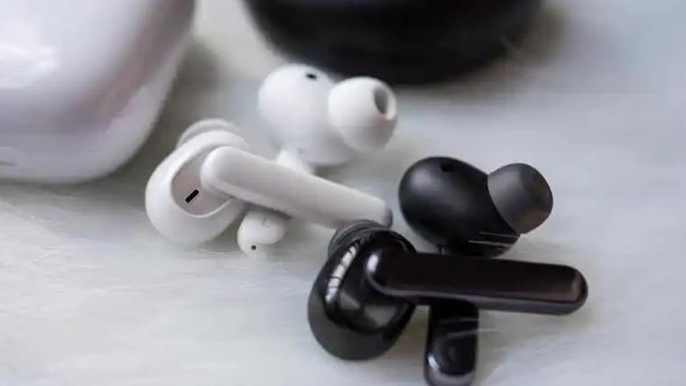 降噪+长续航的百元入耳式耳机真香？学生党闭眼入