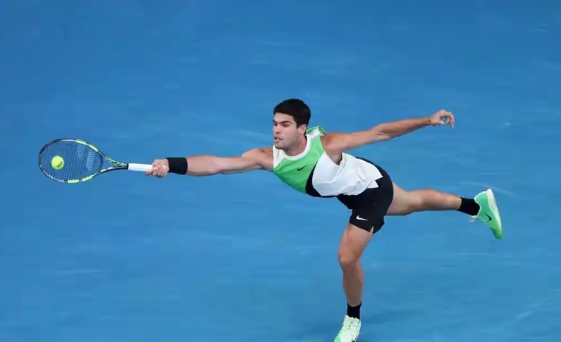 2026澳网落幕，各个项目冠亚军如下

1，男单冠军—阿尔卡拉斯
奖金415万澳