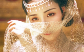 重生后，姐姐又想用“风骨”害我，我转头向摄政王告了密