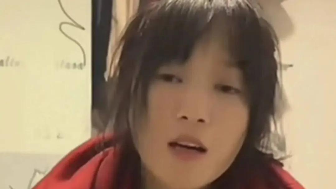 人能闯多大的祸？呆呆用两头猪，喊来半个中国吃货，猪：谢谢，有被cue到