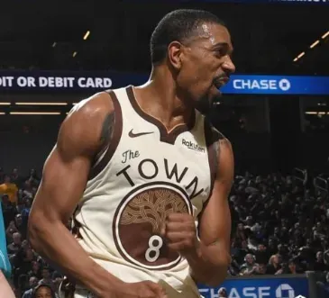 梅尔顿很可能不执行下赛季的球员选项

选择跳出合同，签一份比较大的合同。

如果