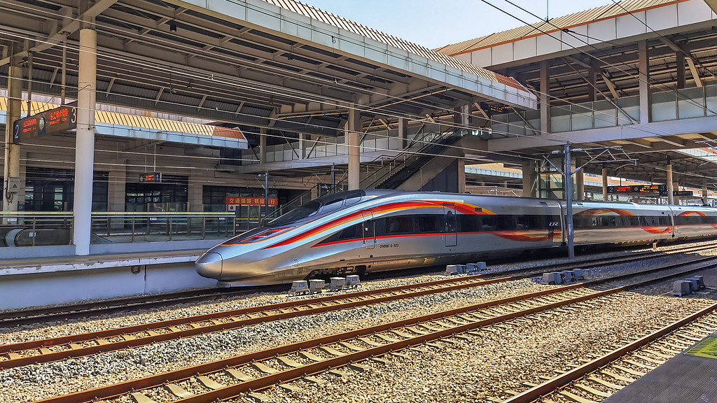 除了广州、深圳，广东又一座高铁枢纽城市来了！