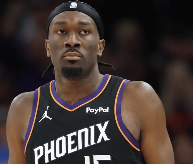 太阳球员马克-威廉姆斯可能因伤缺席本轮系列赛。
报道称，威廉姆斯目前仍受到左脚酸