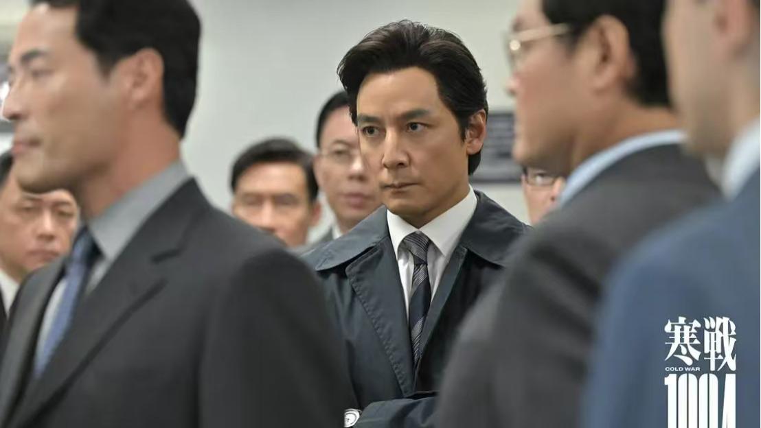 五一档最佳！《寒战1994》超越前两部，实在太敢拍了