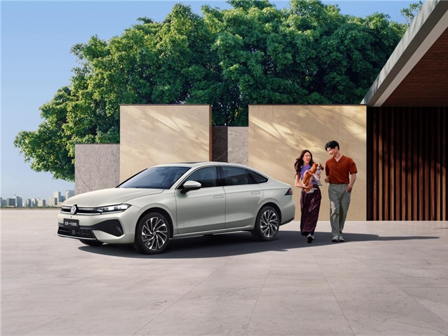 A+级轿车市场再起风云：速腾L与艾瑞泽8谁是省油通勤车推荐top