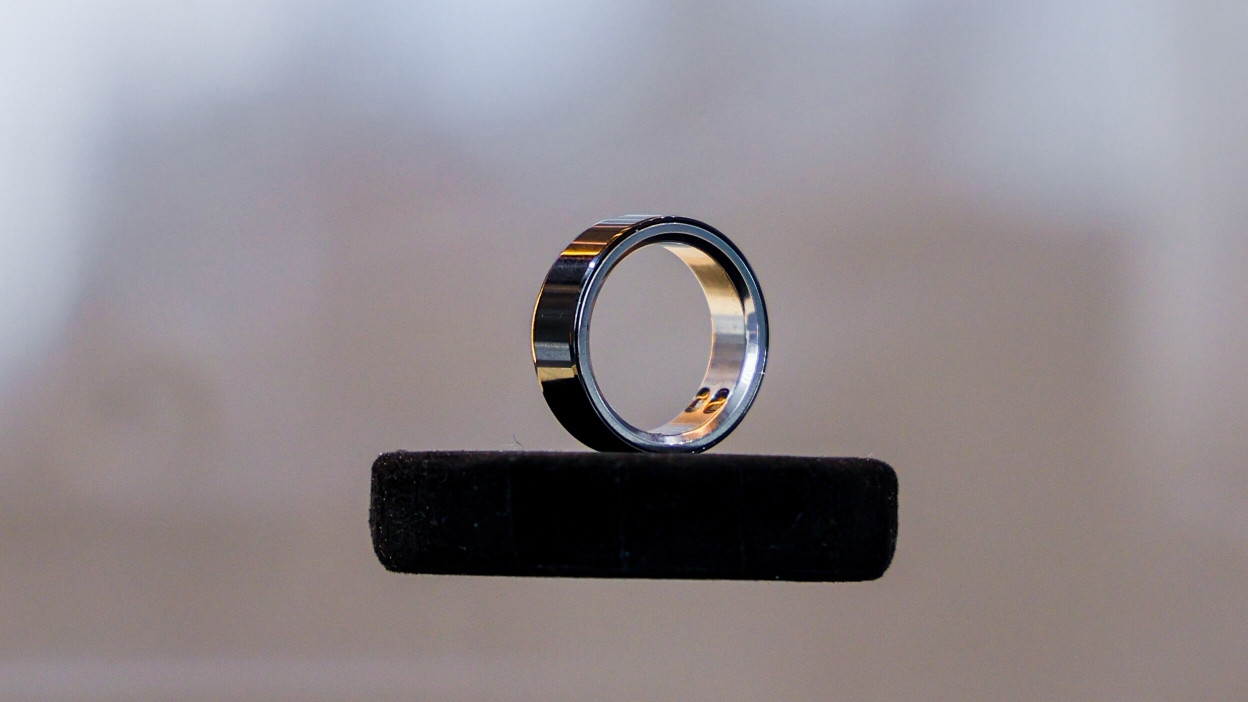 智能戒指步入“主动关怀”时代，深厚技术积淀如何塑造健康管理新范式