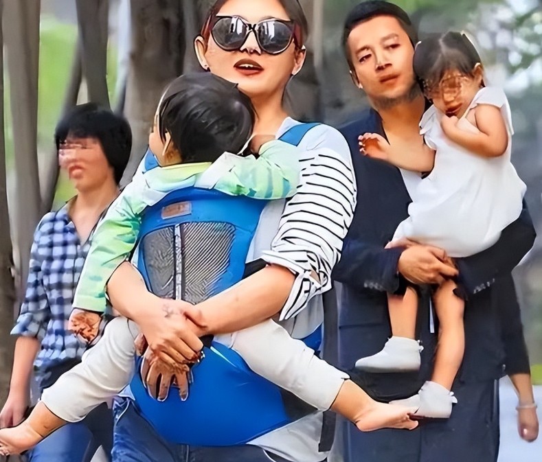 小杨阿姨说自在台北马桶都是她刷！刷个马桶都得炫耀炫耀，其他家政阿姨难道不刷马桶？