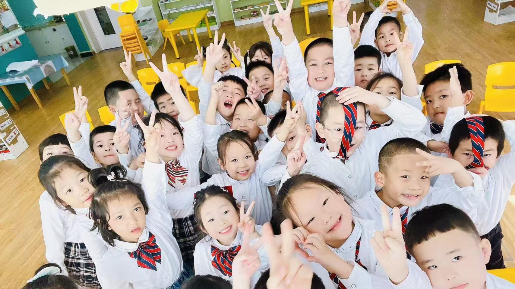 3 - 6岁幼儿春季多喝水，真能预防感冒？