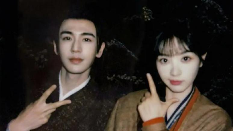 为什么说田曦薇和张凌赫的“经纪人恩怨”，比《逐玉》这部剧还精彩？