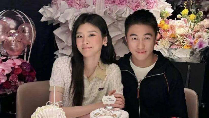 奚梦瑶何猷君将在儿童节举行婚礼，地点在法国，一双儿女会出席吧