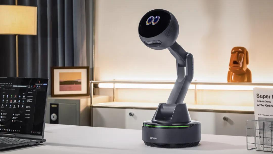 AI 不该困在聊天框里：联想把它做进了操作系统