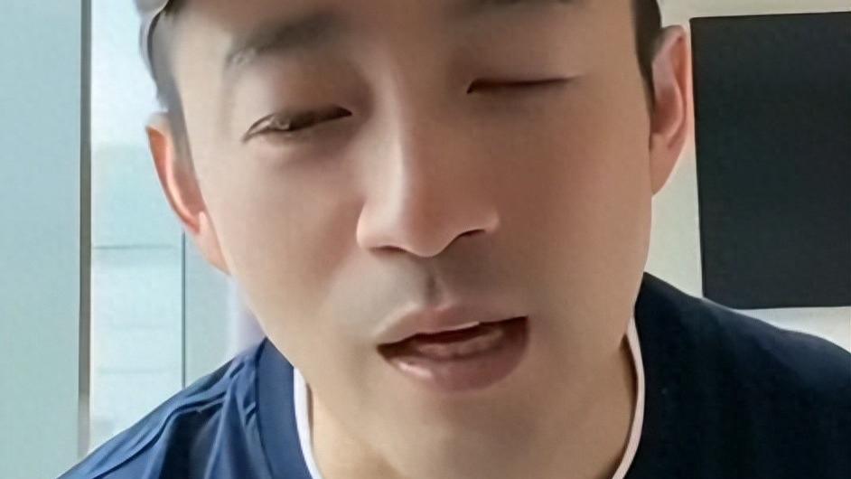 汪小菲责怪母亲发他和孩子的视频，网友评价：不要继承麻六记