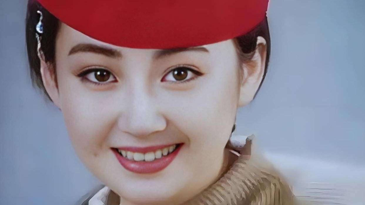 许晴19岁，梅婷19岁，刘雪华19岁，王茜华19岁，谁的美更胜一筹？